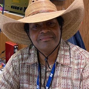 Meet your Posher, Alonzo